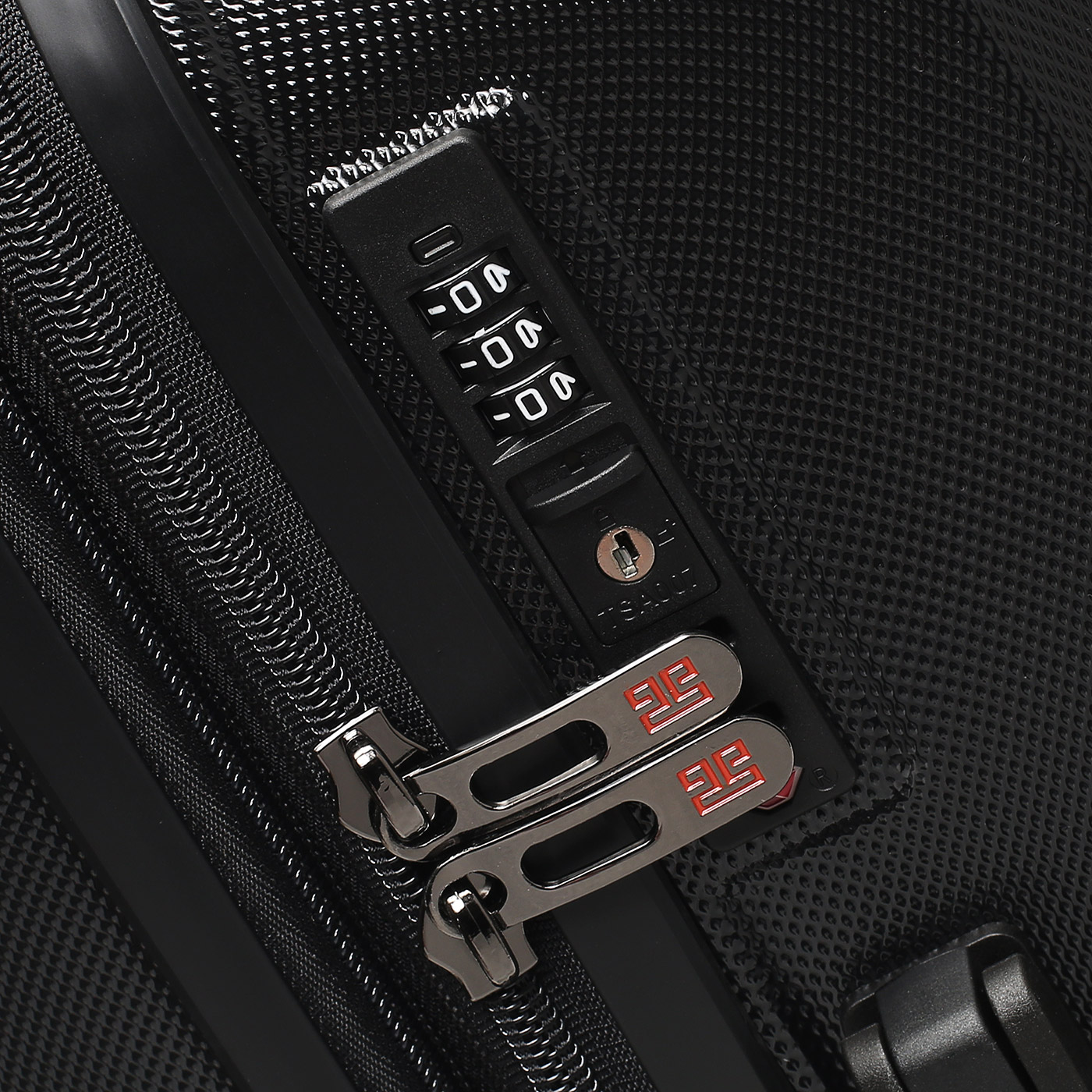 Чемодан средний M из поликарбоната Eberhart Drive 2.0