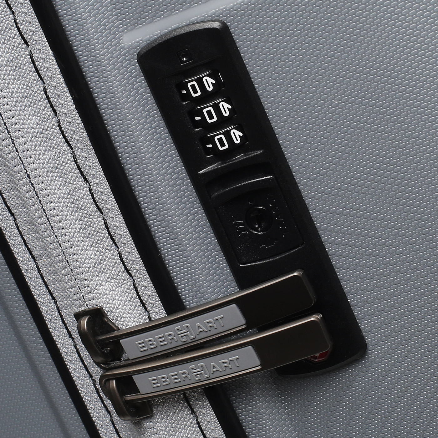 Чемодан большой L из полипропилена Eberhart Link