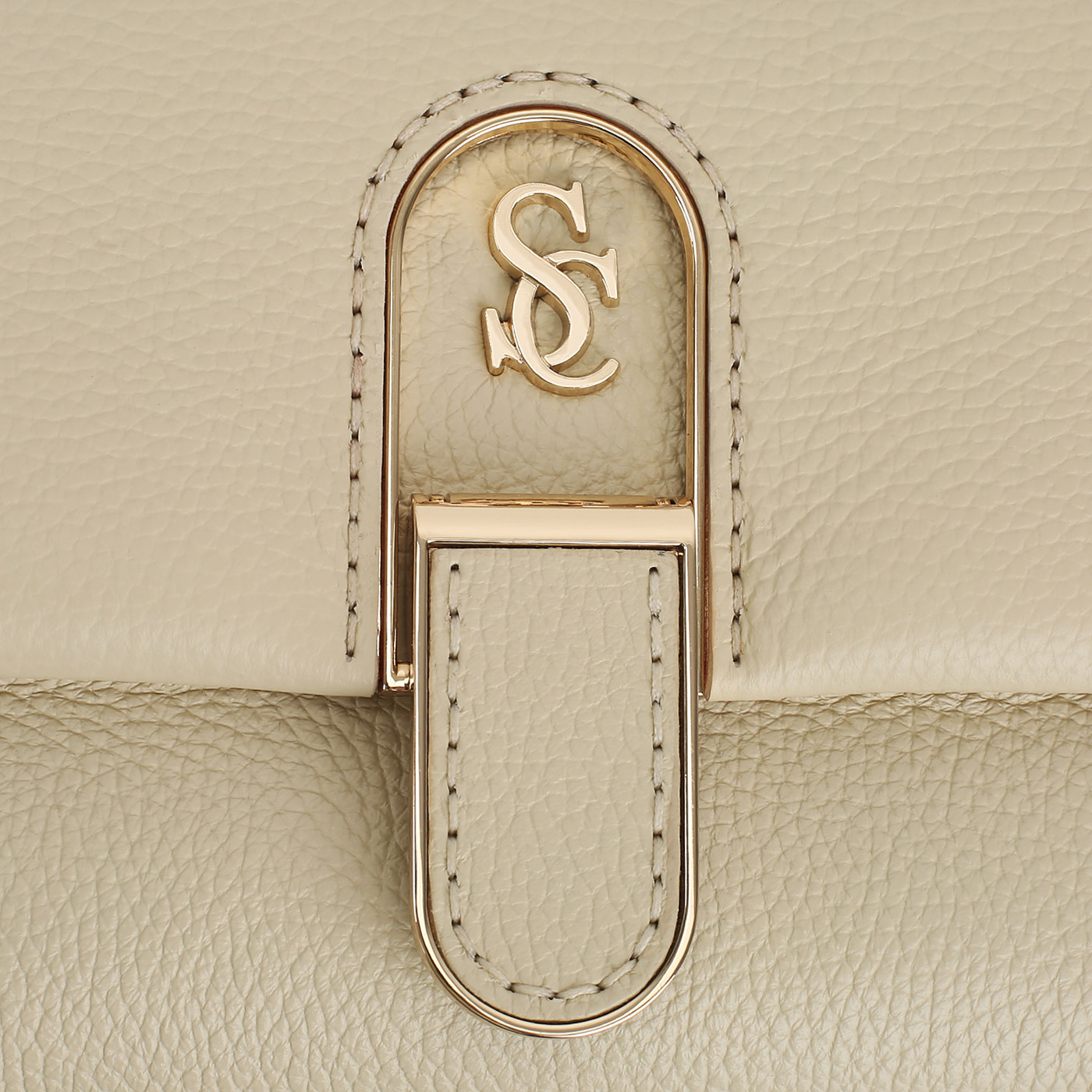 Кожаная сумка с цепочкой Carlo Salvatelli Katrine gemma