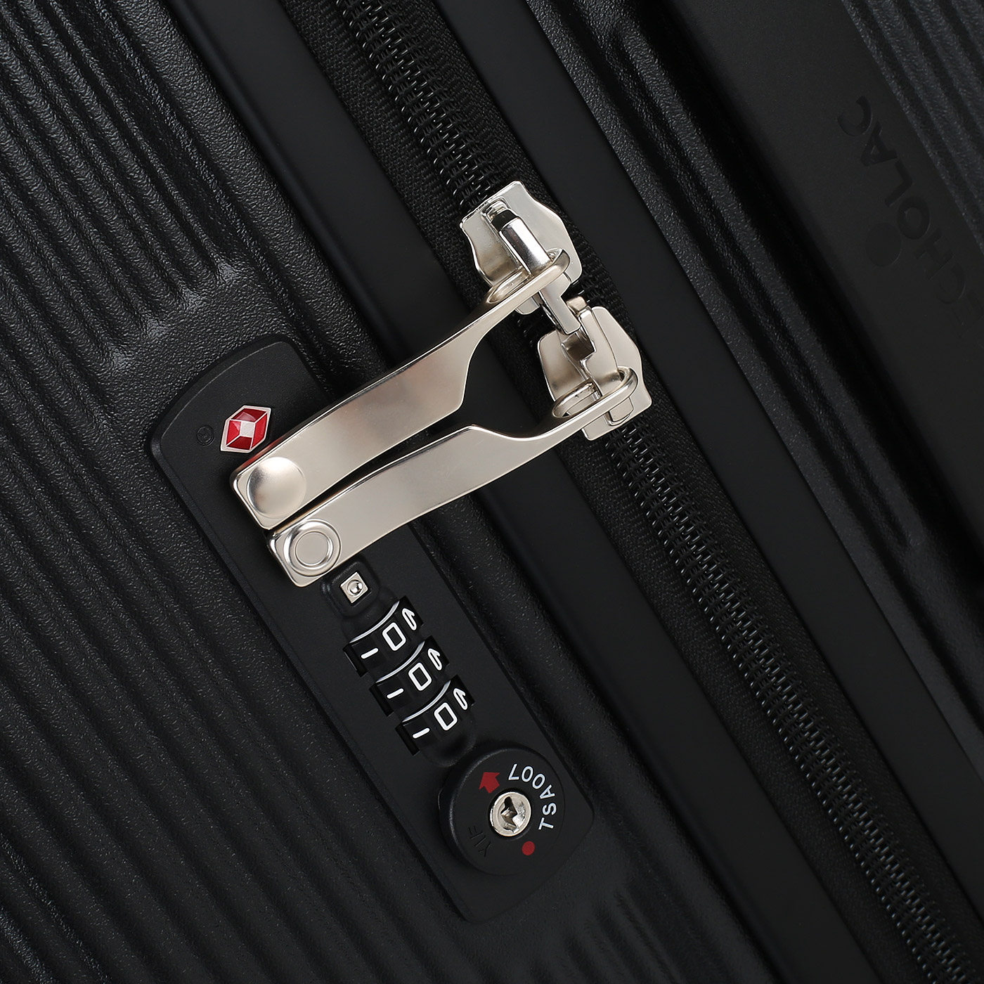 Чемодан большой L из поликарбоната Echolac Dynasty