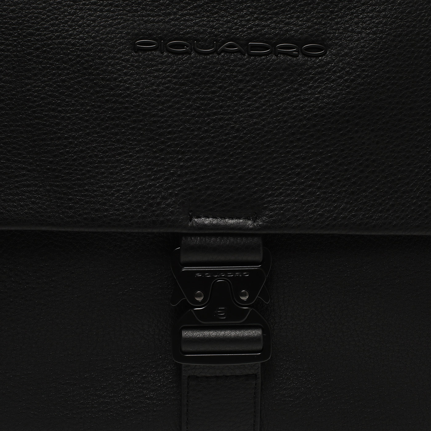 Сумка для ноутбука и документов Piquadro Than