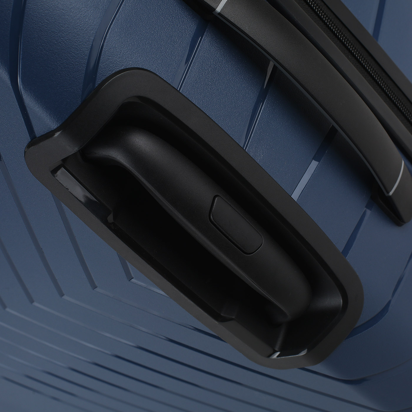 Чемодан Eberhart Allure