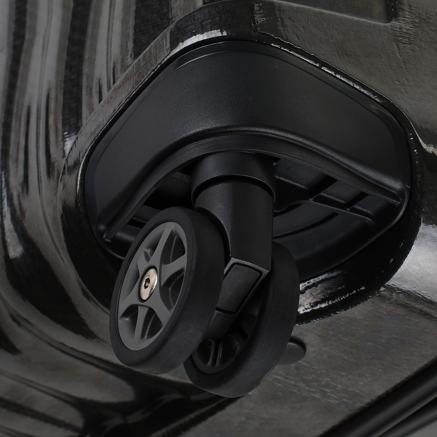 Чемодан очень большой XL из материала Curv с кодовым замком Samsonite C-Lite