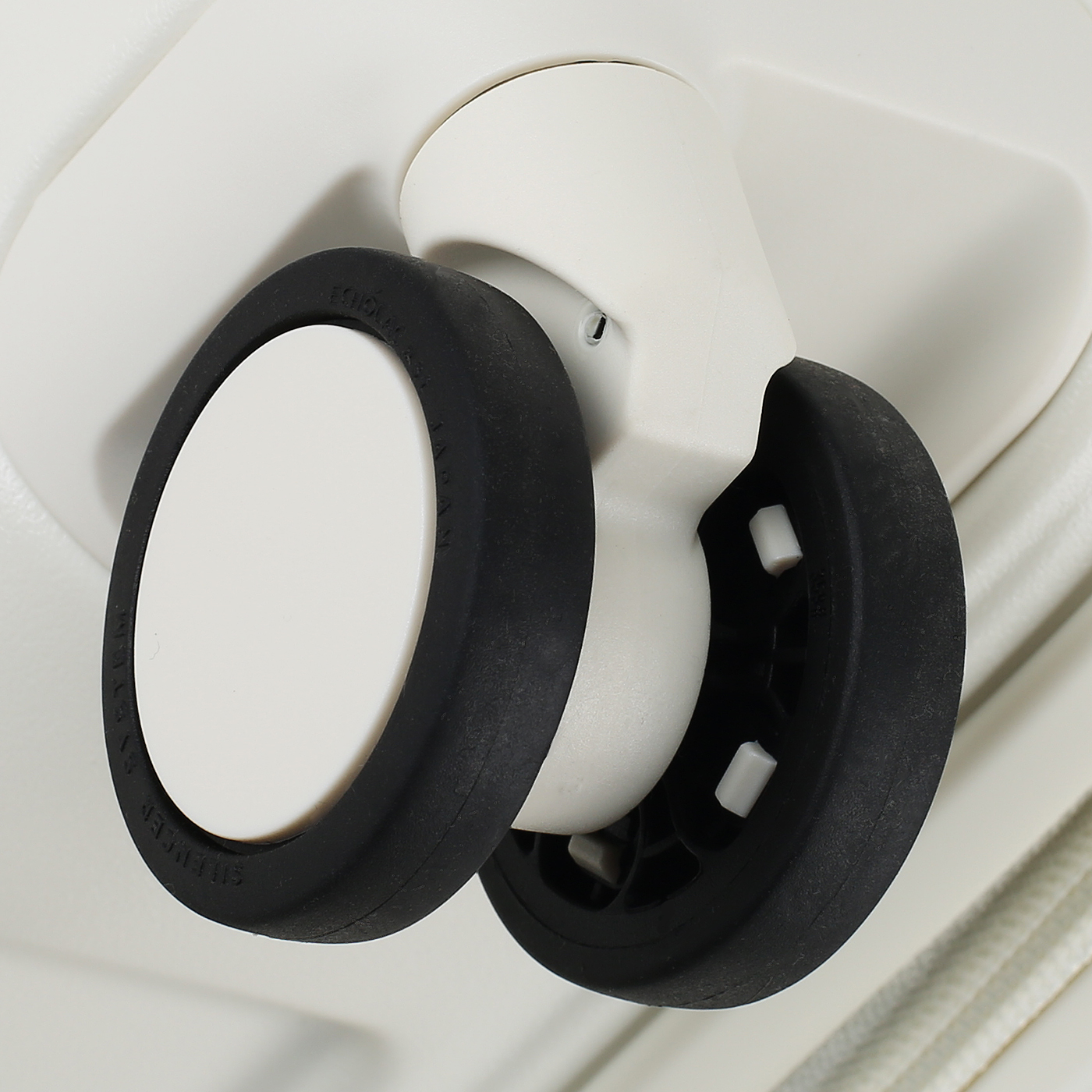 Чемодан на колесах Echolac Panda